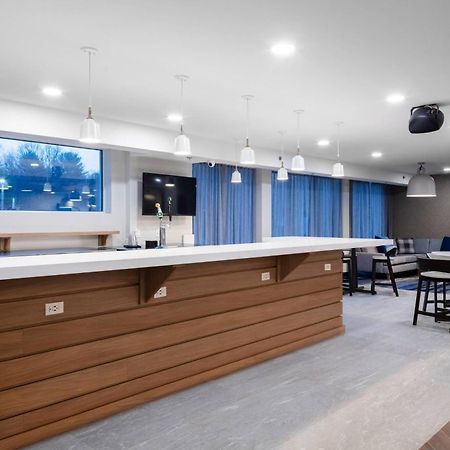 Fairfield Inn & Suites Springfield エンフィールド エクステリア 写真