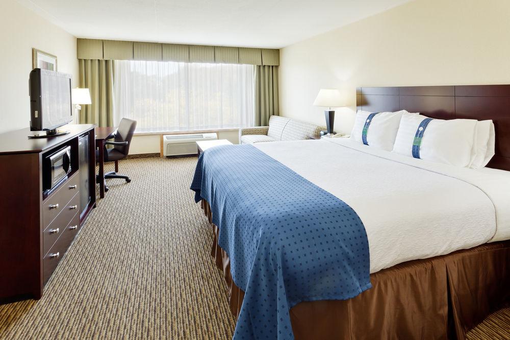 Fairfield Inn & Suites Springfield エンフィールド エクステリア 写真