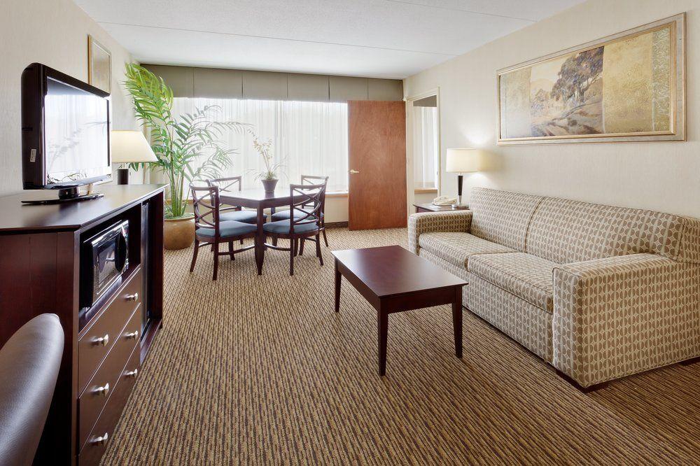 Fairfield Inn & Suites Springfield エンフィールド エクステリア 写真