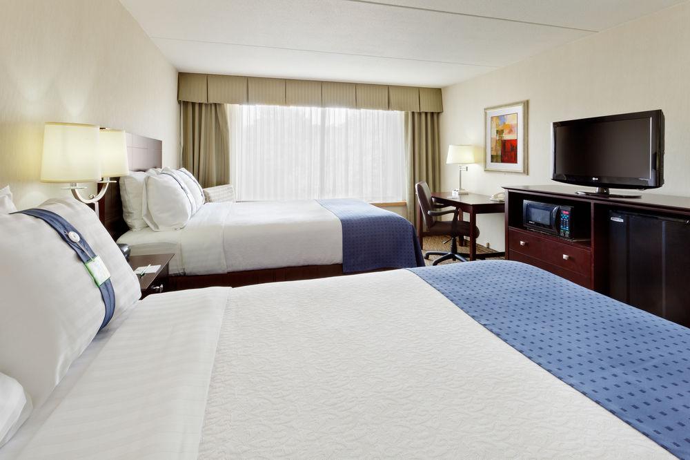 Fairfield Inn & Suites Springfield エンフィールド エクステリア 写真