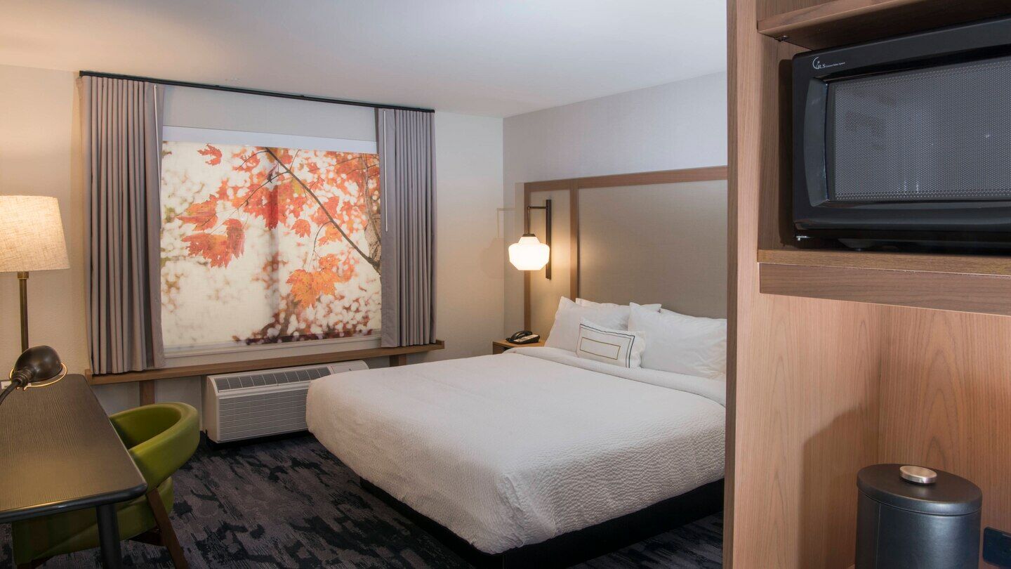 Fairfield Inn & Suites Springfield エンフィールド 部屋 写真